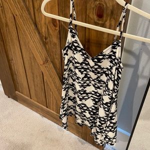 Black and white “Mossimo” tank